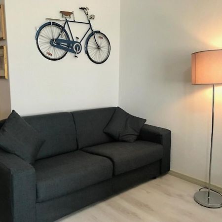 Bikes And Flowers 알게로 외부 사진
